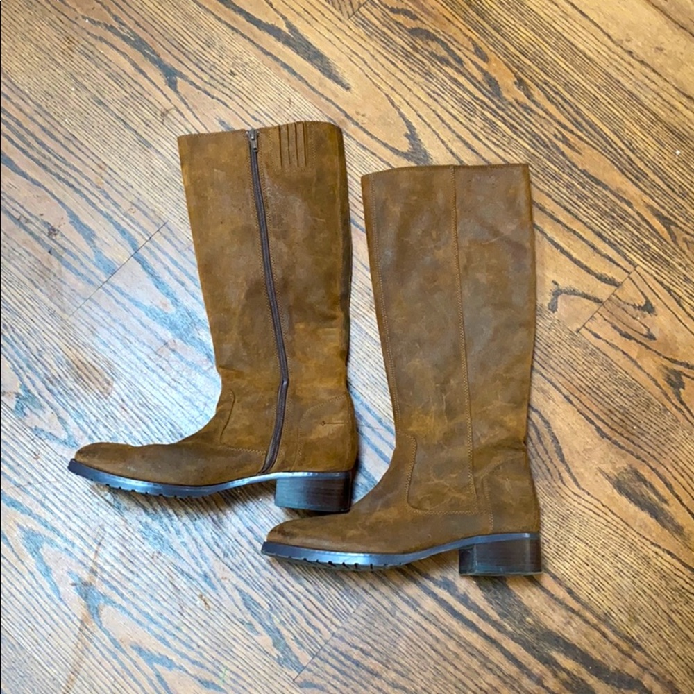 Donald Pliner leather boots 8.5